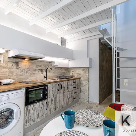 Apartment Little Palace! +car Offer *